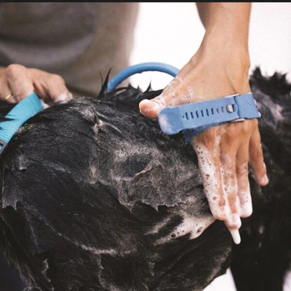 Pet Hose Scrubber Dog Bathing Tool Portable Shower Head Attaches to Bathtub Spout for Pets Washing