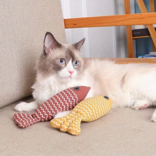 Cat Toys Fish Catnip-Filled Interactive Kitten Kicker, 1 Pack