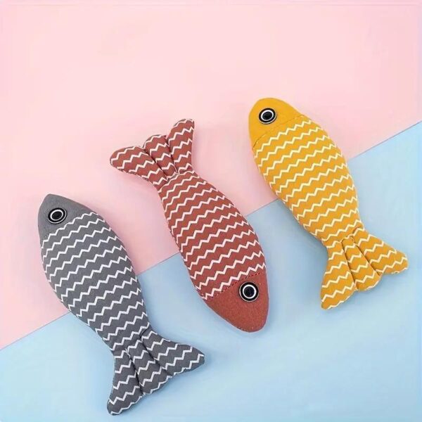 Cat Toys Fish Catnip-Filled Interactive Kitten Kicker, 1 Pack
